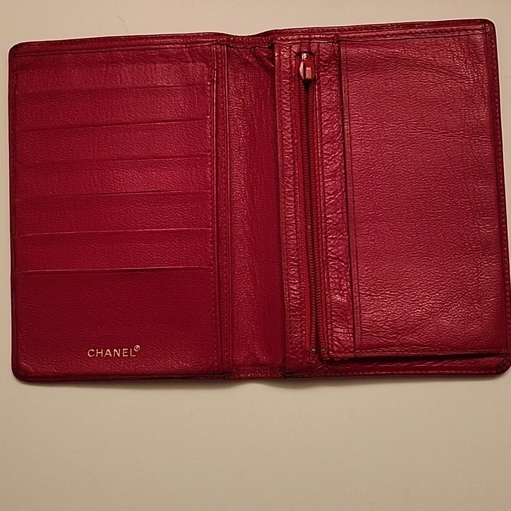CHANEL wallet and bag - Picture 10 of 16